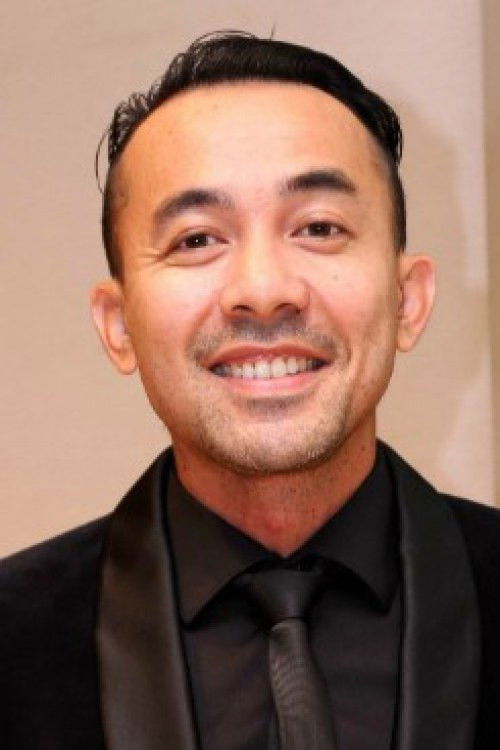 Volland Humonggio backdrop