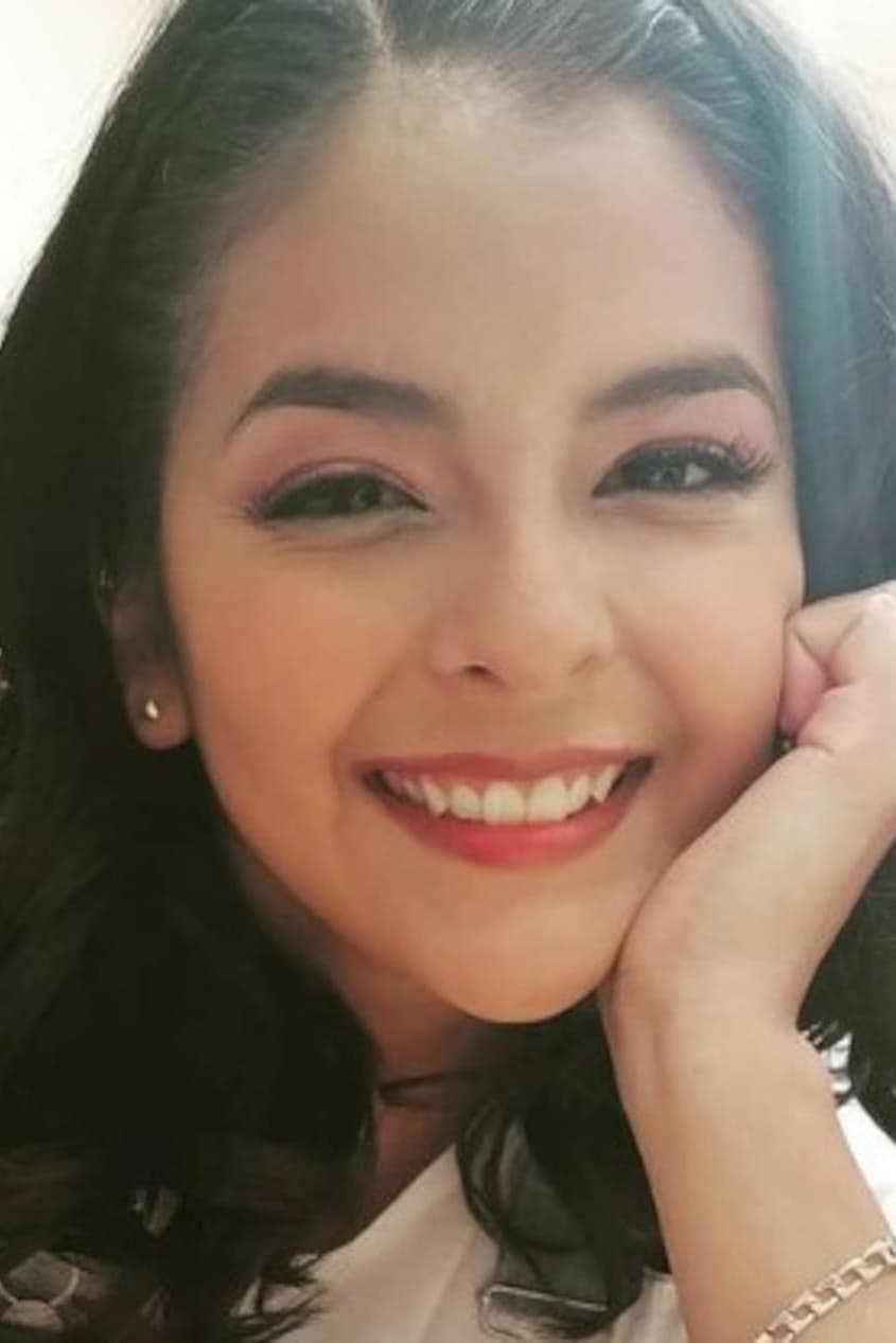 Ari Albarran backdrop