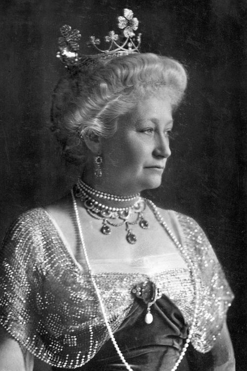 Augusta Victoria of Schleswig-Holstein backdrop