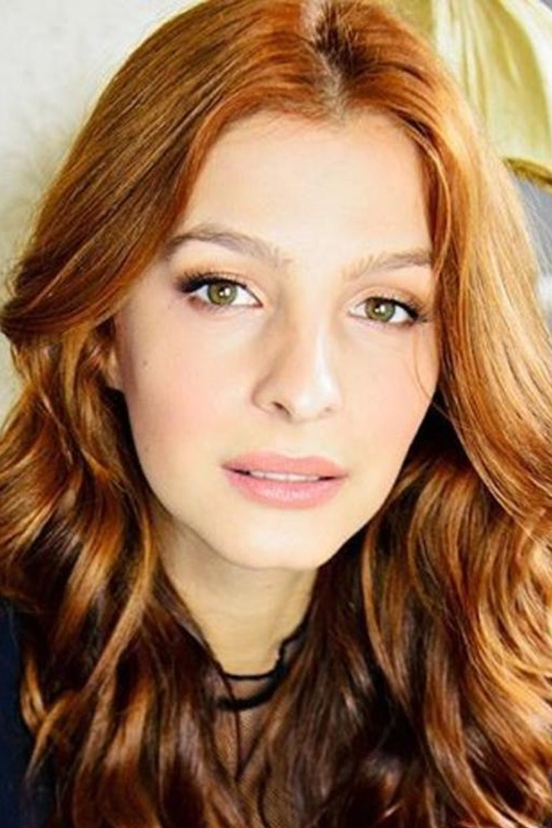 Michelle Batista backdrop