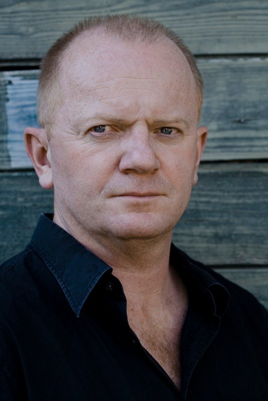 Edmund Jäger backdrop