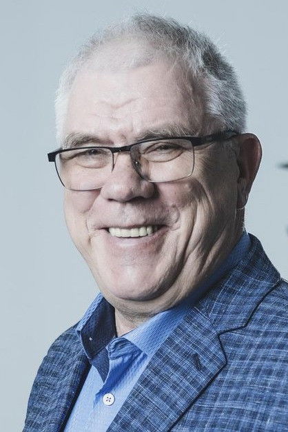 Raivo Suviste backdrop