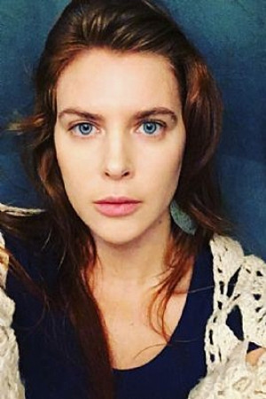 Anna Adolfsson backdrop