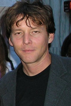 Tom Macdonald backdrop