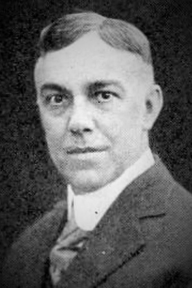 Julian Reed backdrop