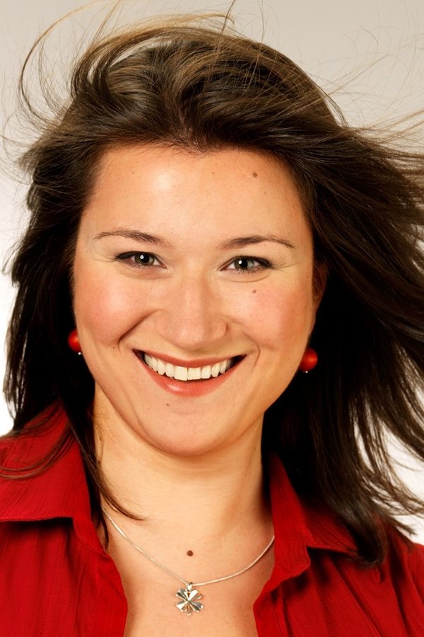 Ekaterina Gubanova backdrop