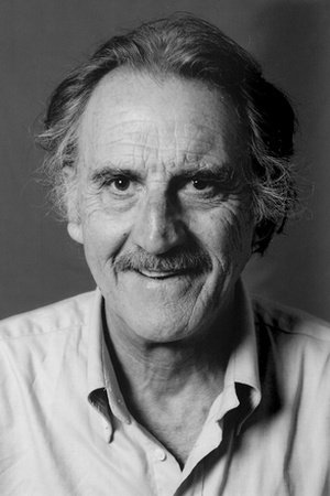 Adriano Chiaramida backdrop