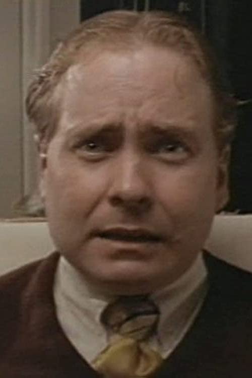 Mac Bennett backdrop