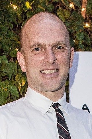 Van Neistat backdrop