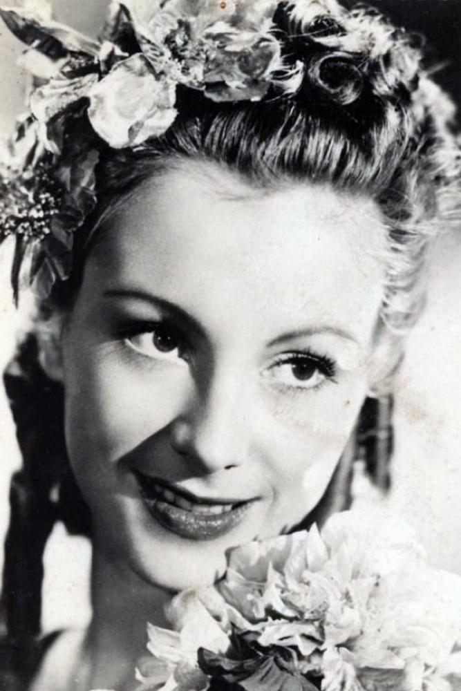 Janin Darci backdrop