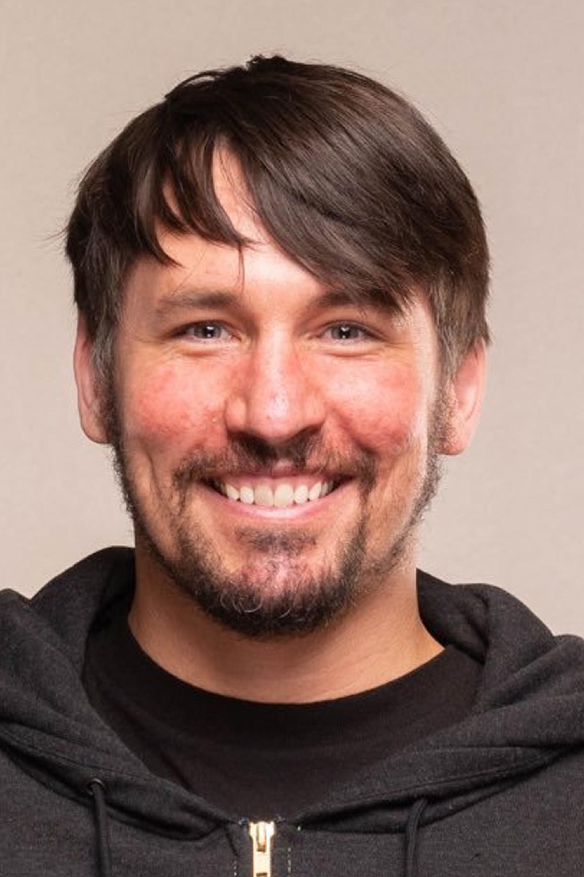 Dustin Howard backdrop