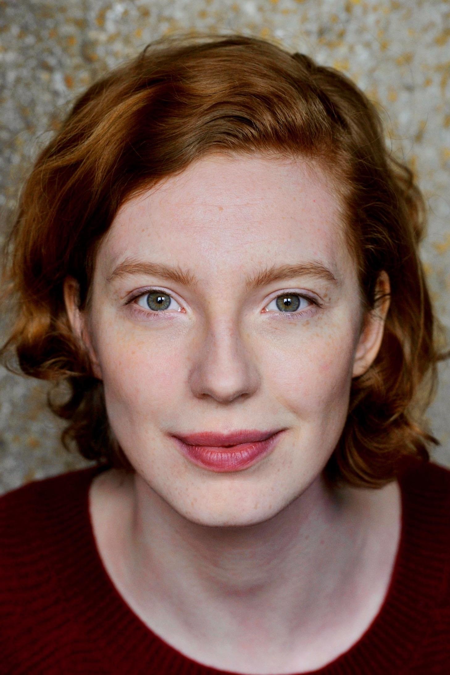 Luise Wolfram backdrop