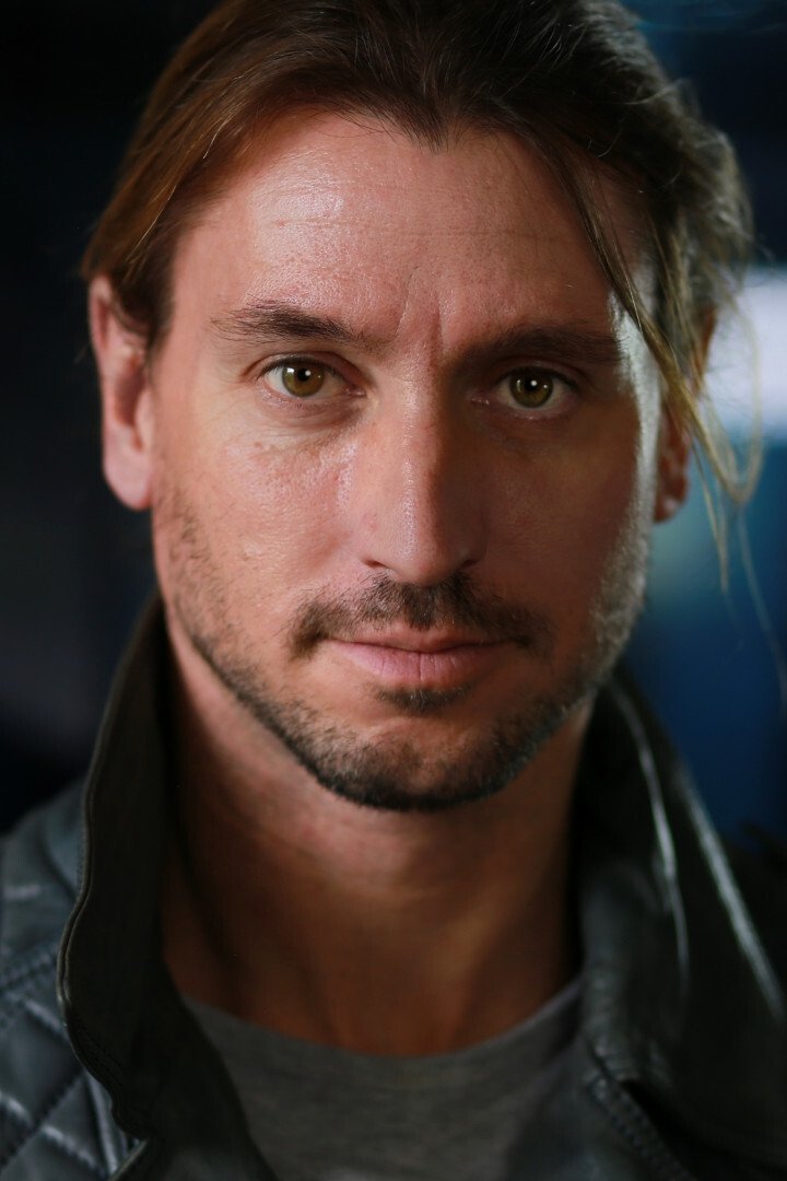 Ryan Stuart backdrop