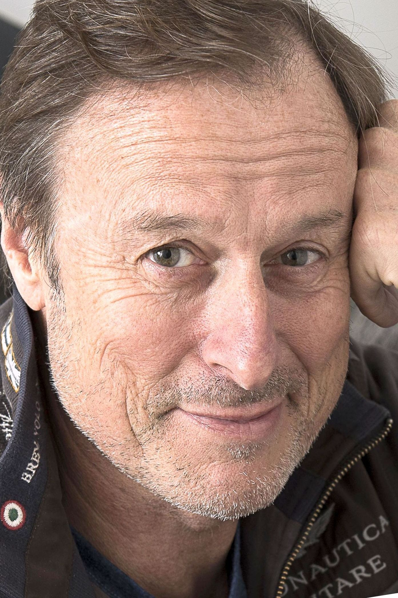 Alain Leempoel backdrop