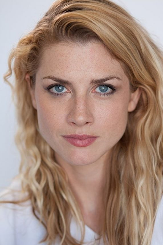 Lindsay Hicks backdrop