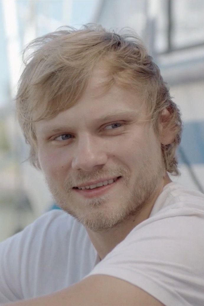 Anton Spieker backdrop