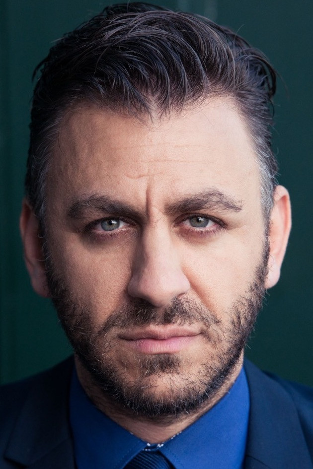 Cem-Ali Gültekin backdrop