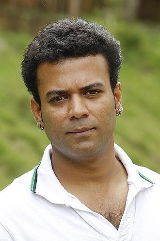 Aziz Naser → Aziz Naser backdrop