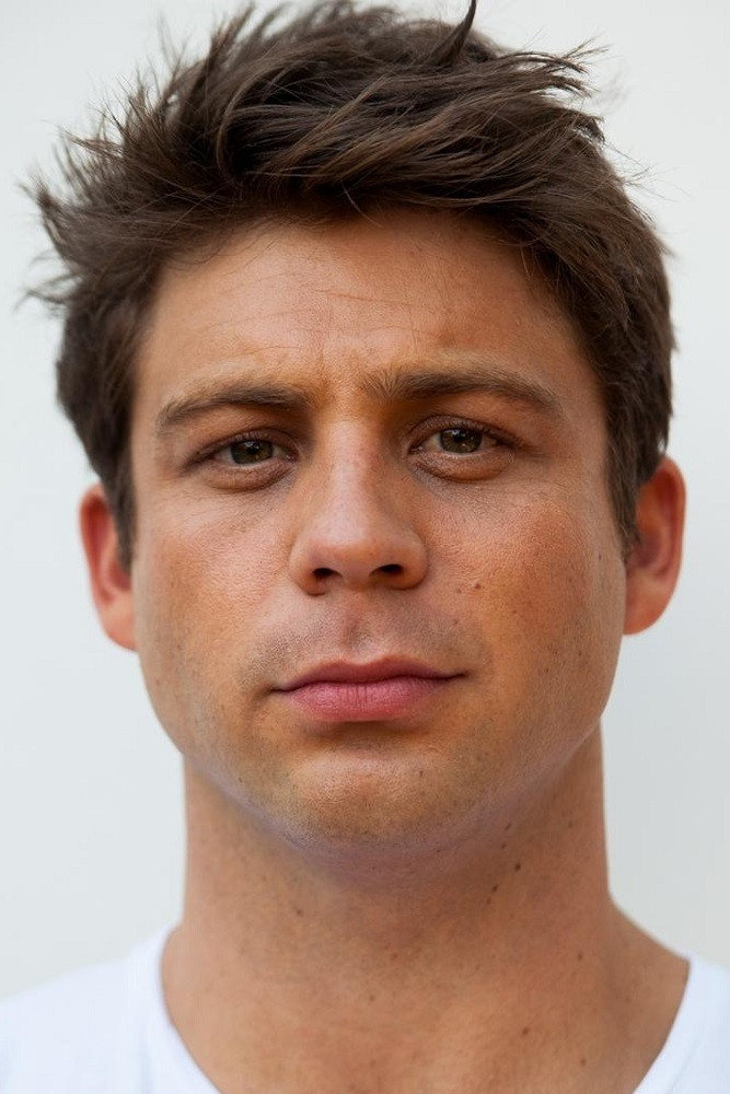 Lindsay Farris backdrop