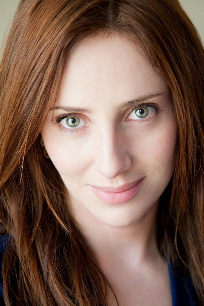 Alexis Raben backdrop