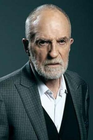 Kepa Amuchastegui backdrop