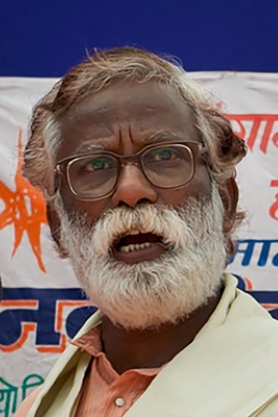 Vira Sathidar backdrop