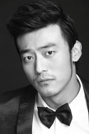 Liu Junxiao backdrop