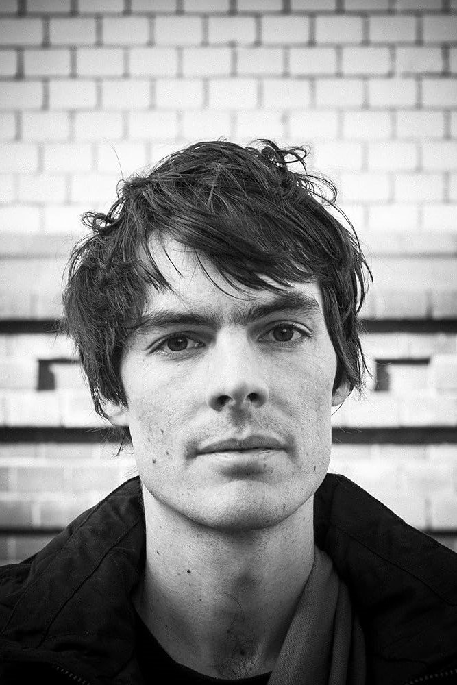 Anatol Schuster backdrop