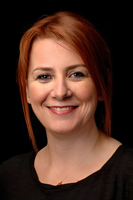 Gamze Süner Atay backdrop