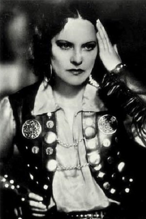 Gina Manès backdrop