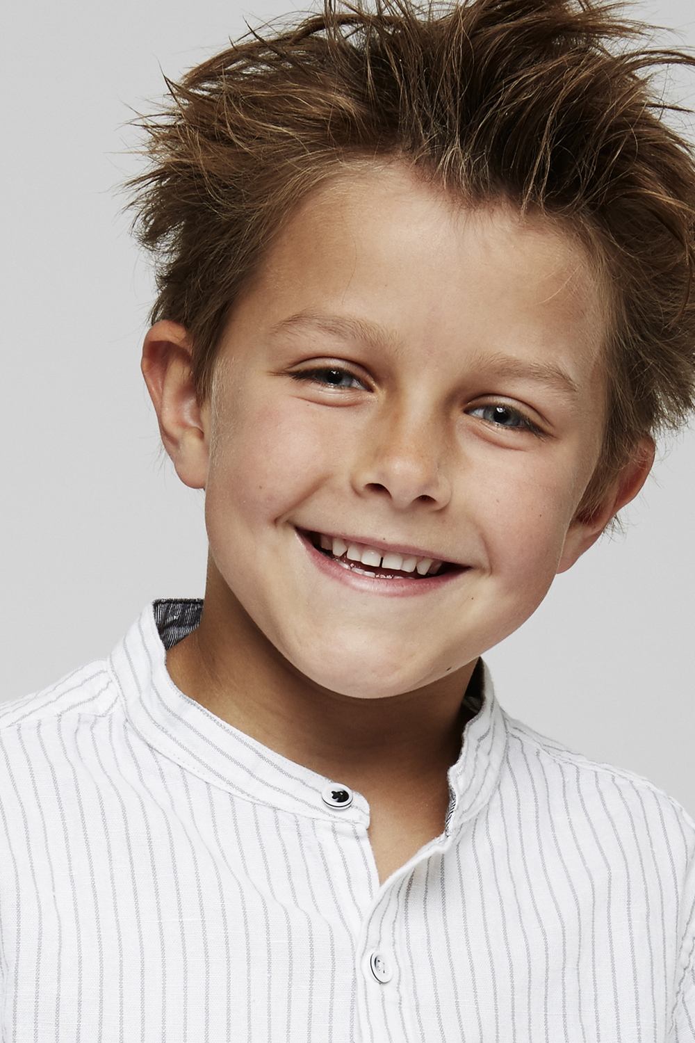 Luca Reichardt Ben Coker backdrop