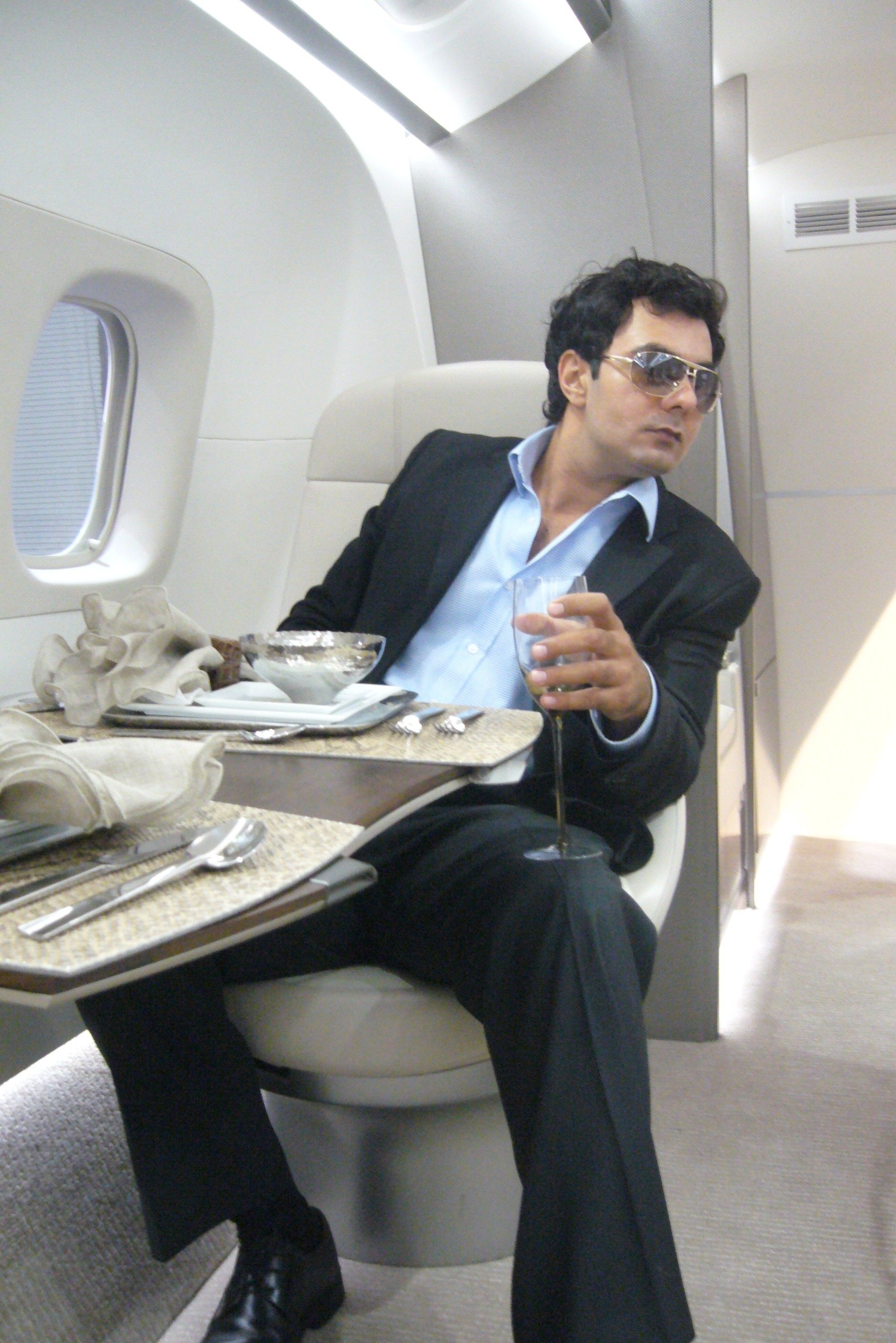 Baktash Zaher backdrop