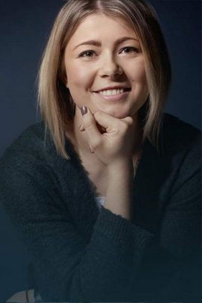 Ada Kukkonen backdrop