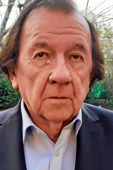 Claude Fléouter backdrop