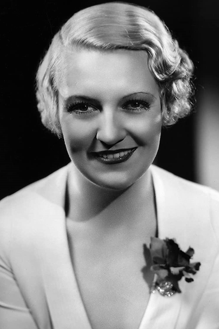 Verree Teasdale backdrop