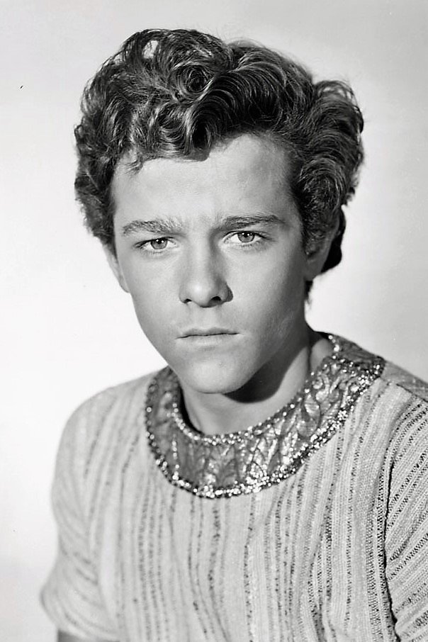 Leo B. Pessin backdrop