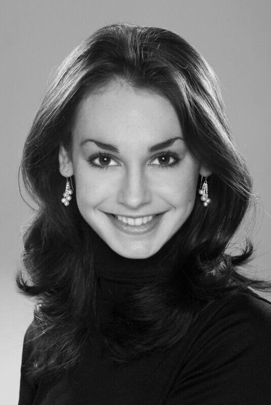 Elizabeth Harrod backdrop