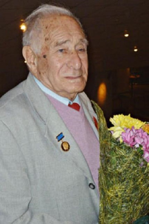 Georgi Natanson backdrop