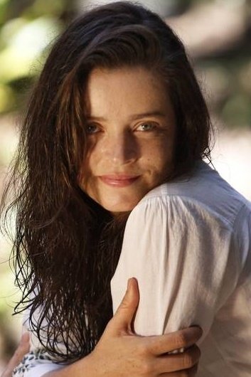 Maria Mariana backdrop