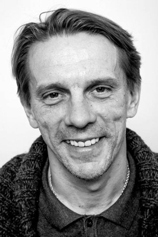 Aleksei Shevchenkov backdrop