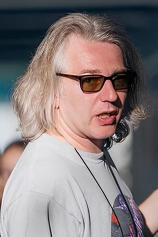 Aleksey Prazdnikov backdrop