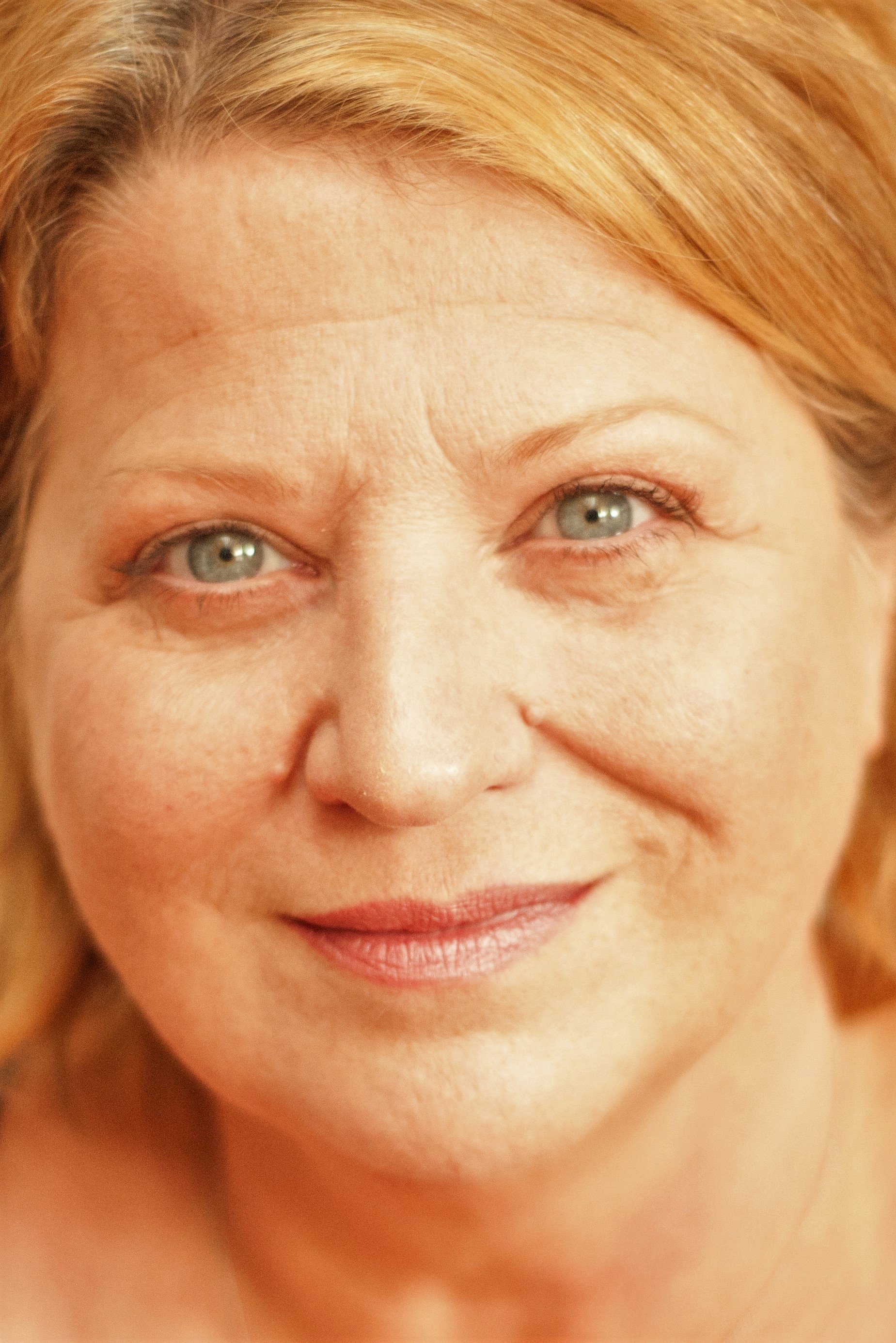 Sylvie Demers backdrop