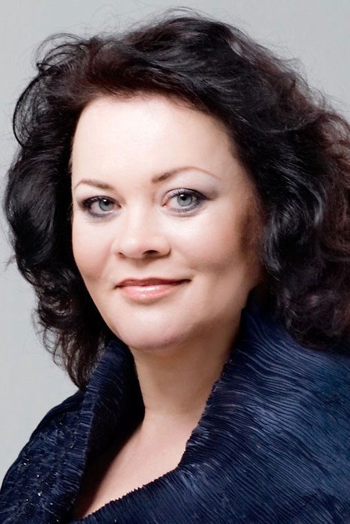 Violeta Urmana backdrop