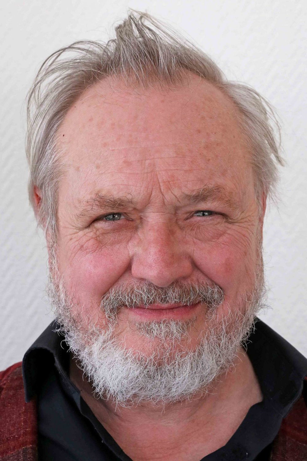 Mads Nørby backdrop