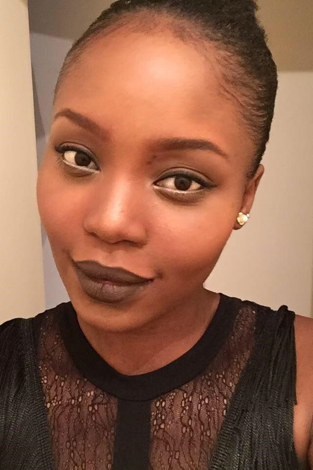 Elisabeth Lando backdrop