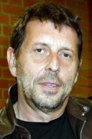 Paskal Dyshen backdrop