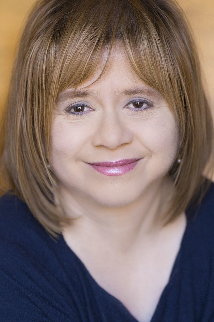 Michèle Lituac backdrop