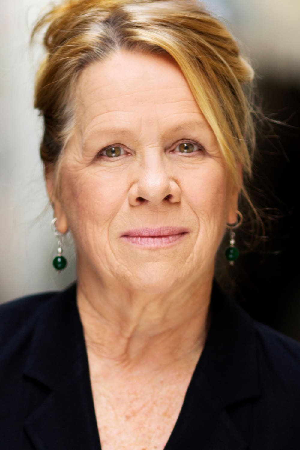 Valerie Bader backdrop