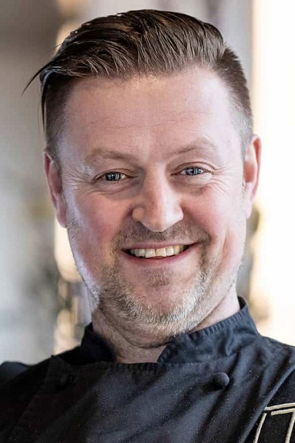 Jesper Koch backdrop