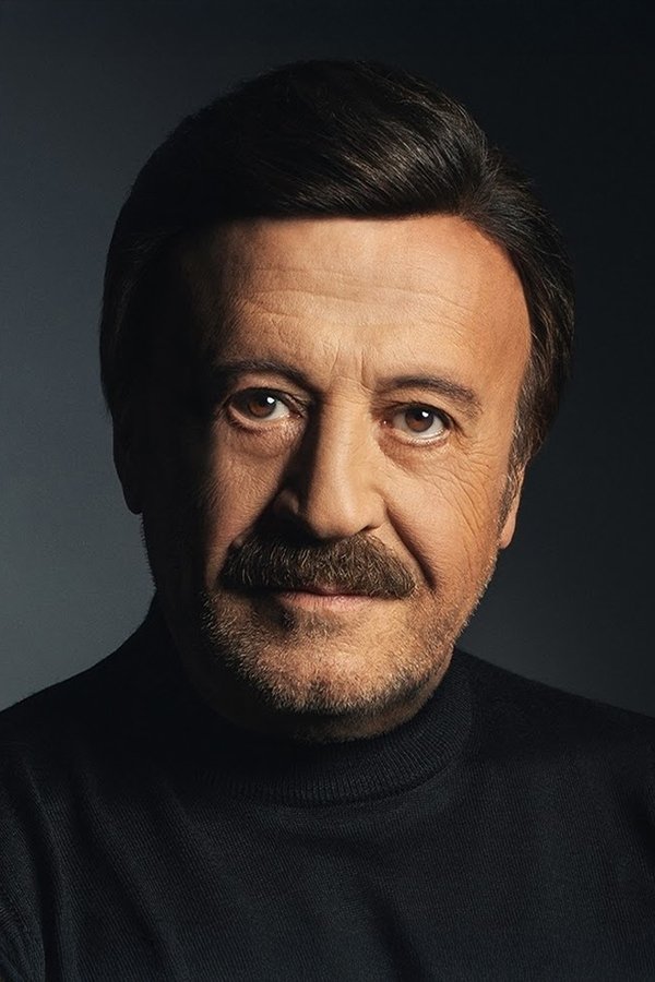 Selami Şahin backdrop